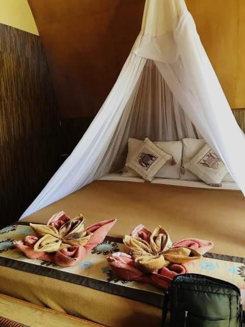 Meno Turtle Bungalows Gili Meno Dış mekan fotoğraf
